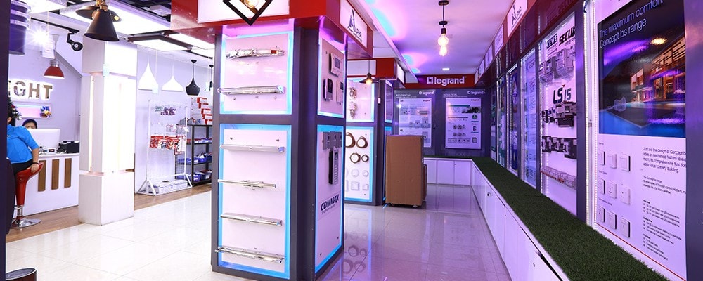 Inside-Showroom Inside-Showroom